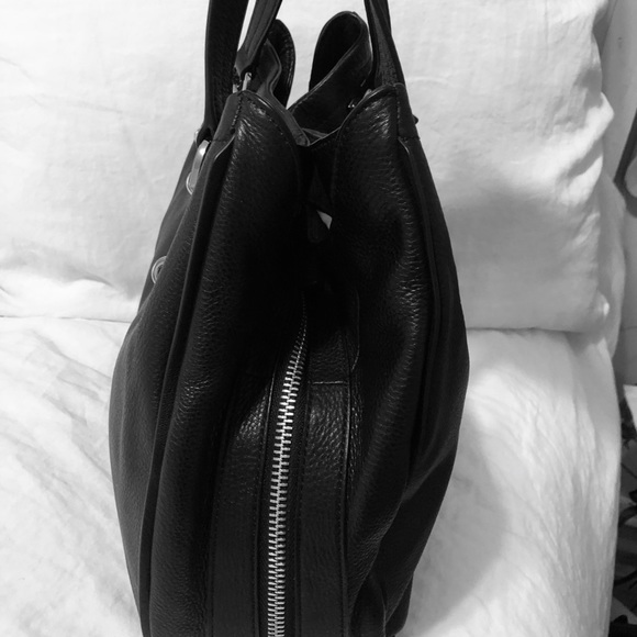 Vince Camuto Shoulder Bag - Picture 2 of 4